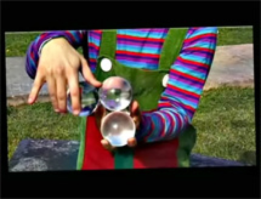 Περιπέτειες στο πάρκο - Ο ξεμαλλιασμένος κλόουν-Σύνθεση με αχώριστα μόρια