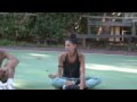 &Eta; 13&eta; &Kappa;&alpha;&lambda;&omicron;&kappa;&alpha;&iota;&rho;&iota;&nu;ή &Theta;&epsilon;&alpha;&tau;&rho;&iota;&kappa;ή &Kappa;&alpha;&tau;&alpha;&sigma;&kappa;ή&nu;&omega;&sigma;&eta; (long version)